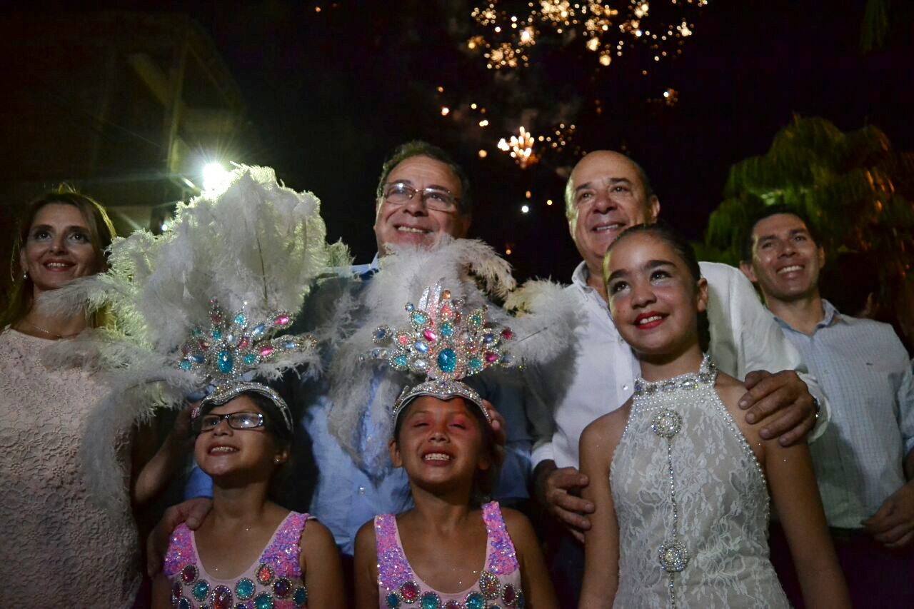 Comenzaron los Carnavales Barriales con una multitudinaria convocatoria