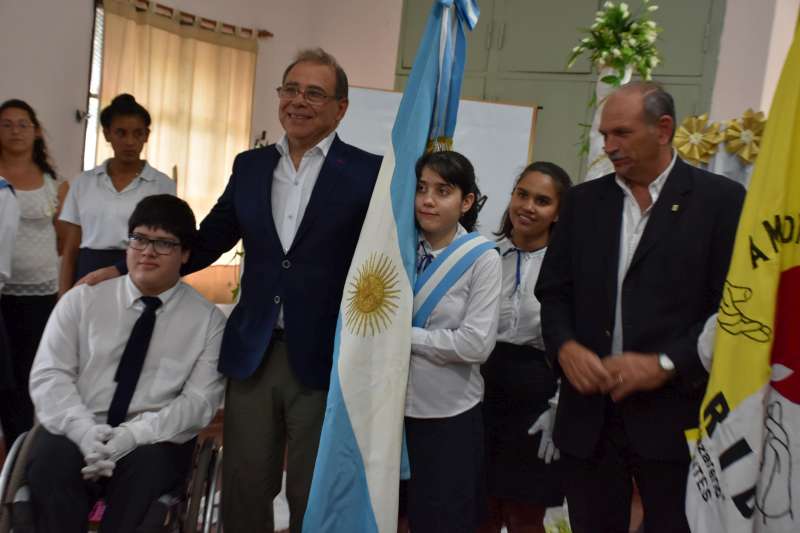Tassano y Lanari, en las Bodas de Oro de la Escuela Especial Caridi “Ángela Llano de Iglesia”