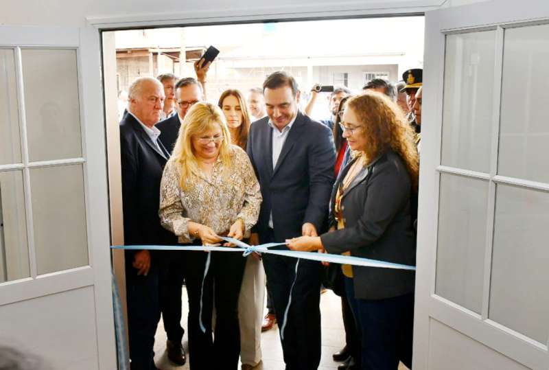 En menos de un año, Valdés inauguró dos nuevas comisarías en Virasoro